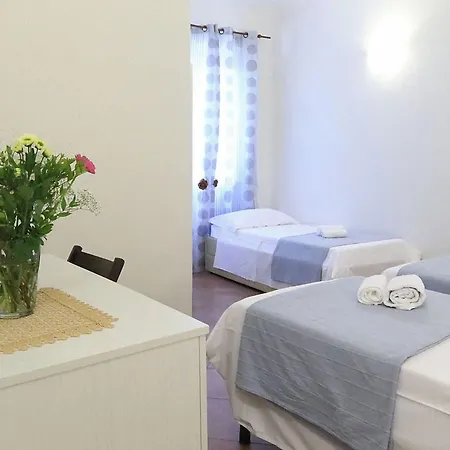 Mia Palace Bed & Breakfast