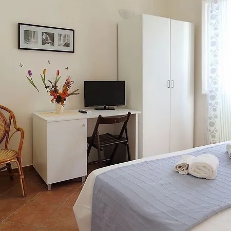 Mia Palace 3*