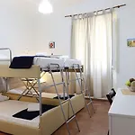 Mia Palace Frühstückspension 4*