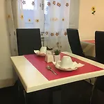 Mia Palace Frühstückspension
