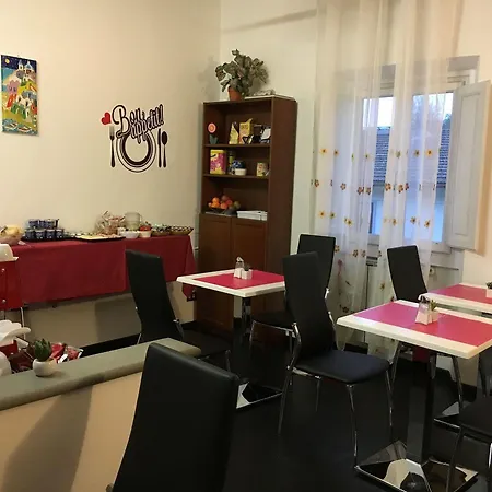 Mia Palace Bed & Breakfast 4*